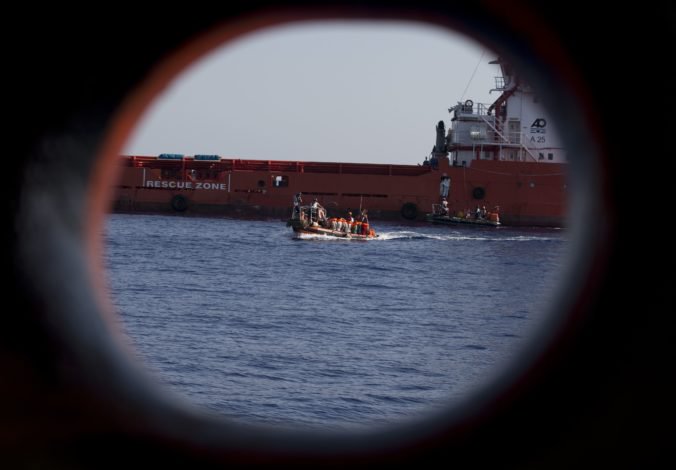 lod migranti utecenci 676x470 9626