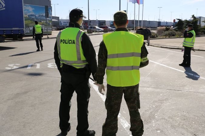 policia 676x451 69229