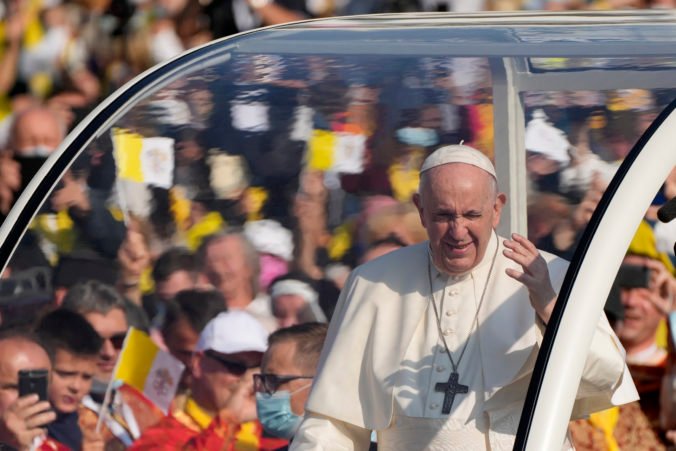 pope slovakia 80660 83277721b41d419ca0ca32a9019828d4 676x451 68559