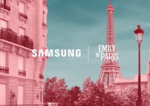 Seriál Emily in Paris spája ikonický štýl a inovatívne technológie od Samsungu