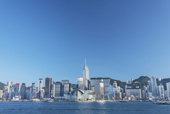 Hongkong sa vyľudňuje, počas roka sa z metropoly odsťahoval rekordný počet obyvateľov