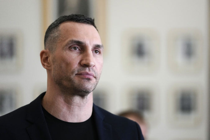 Proti účasti Rusov a Bielorusov na olympiáde v Paríži bojuje aj brat starostu Kyjeva a bývalý šampión v boxe Vladimir Kličko