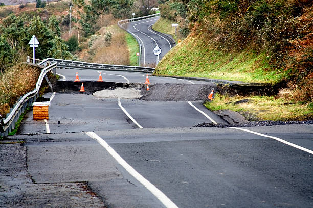 Horúca správa! Nový Zéland zasiahlo mimoriadne silné zemetrasenie, nadviazalo na ničivú tropickú búrku
