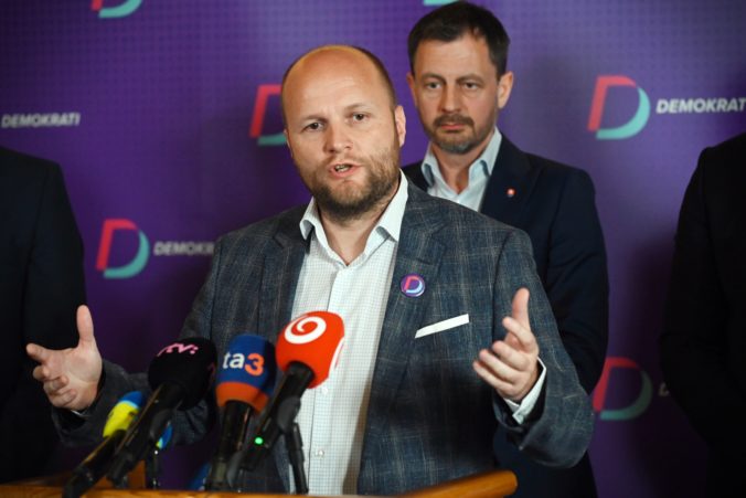 Exminister Jaroslav Naď sa stal novým predsedom strany Demokrati