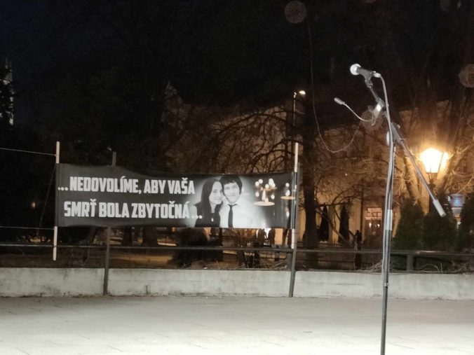 V Košiciach sa pri príležitosti šiesteho výročia vraždy novinára Jána Kuciaka a jeho snúbenice Martiny zišlo približne 3-tisíc ľudí (video)