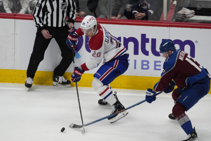Slafkovský zavŕšil juniorskú kariéru v NHL s 51 bodmi, historický tínedžerský rekord prekonal o dva body (video)