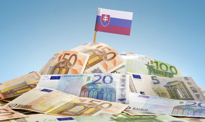 Európski investori na Slovensku vnímajú útlm ekonomickej situácie, neočakávajú pritom žiadne zlepšenie
