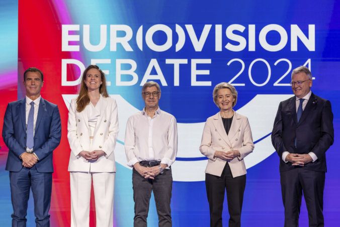Hlavní kandidáti na post predsedu Európskej komisie absolvovali spoločnú debatu, zamerali sa na viaceré témy