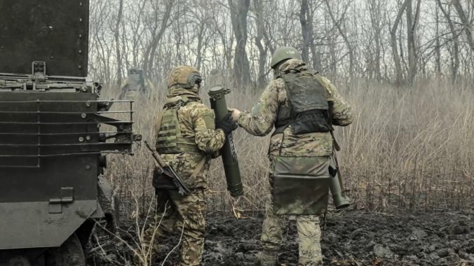 Rusi zaútočili na veliteľstvo južného zoskupenia ukrajinskej armády, tvrdí Moskva
