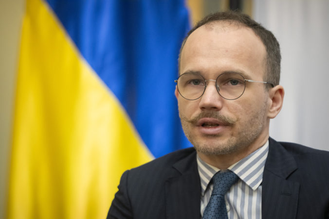 Kyjev by mohol mobilizovať tisíce väzňov, povedal ukrajinský minister spravodlivosti Maľuska
