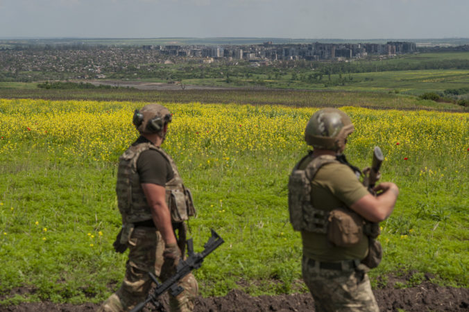 Veľká väčšina Ukrajincov verí vo víťazstvo vo vojne. Kedy by podľa nich mohlo prísť?