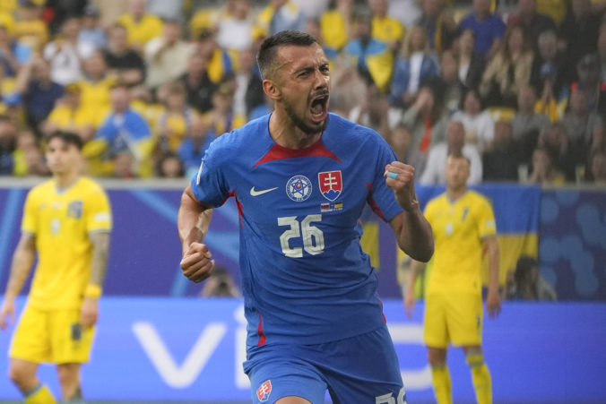 Remíza do osemfinále ME vo futbale posunie Slovensko aj Rumunsko, obaja však údajne pomýšľajú na výhru