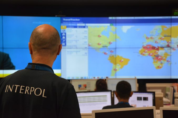 Interpol aktuálne eviduje až osem Slovákov hľadaných pre závažnú trestnú činnosť
