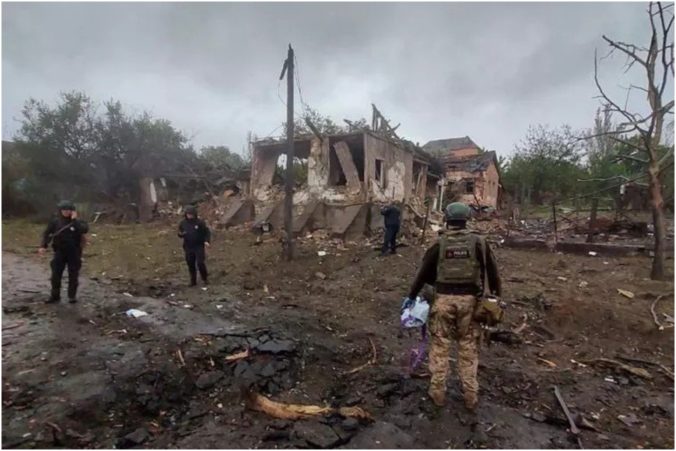 Ruské útoky zabili v Doneckej oblasti 11 civilistov, obeťami sú obyvatelia miest Časiv Jar či Toreck