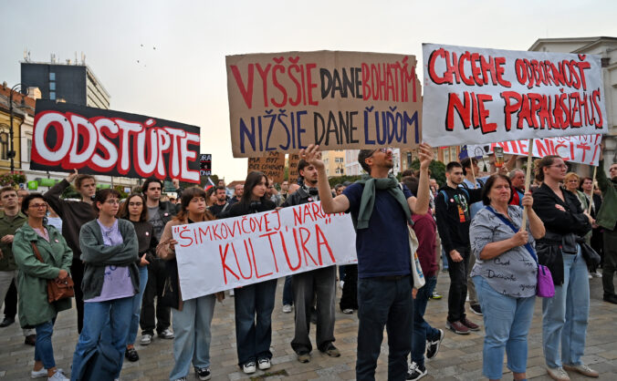 Slovenská kultúrna pochodeň sa rozhorí na výročie Nežnej revolúcie, štafeta začne v Humennom a vyvrcholí protestom v Bratislave