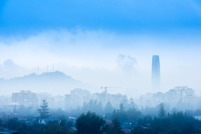 Moravsko-sliezsky kraj dusí smog, meteorológovia vydali výstrahu