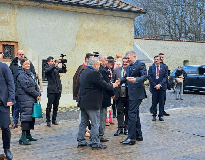 Vláda sa na výjazdovom rokovaní na Zamagurí zaoberala nezamestnanosťou, nelegálnou prácou i marginalizovanými skupinami