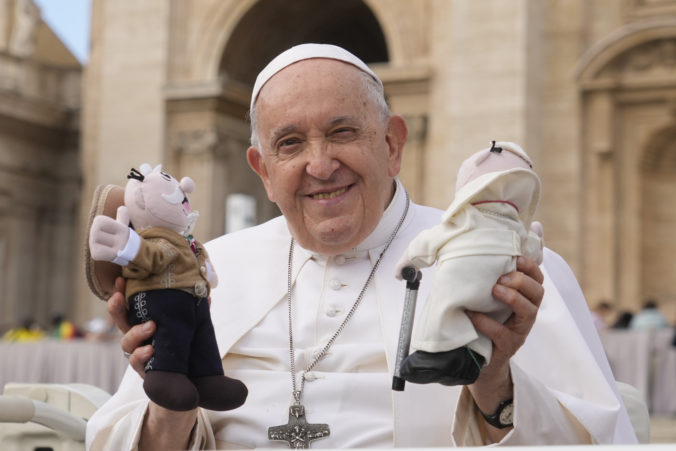 vatican pope 93280 676x451 171027.jpg