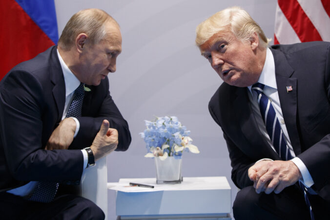 vladimir putin donald trump 676x451 171385.jpg