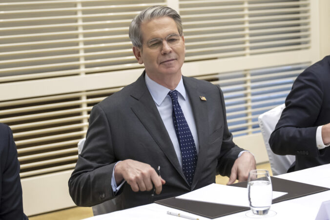 switzerland us bessent 75790 676x451 172421.jpg