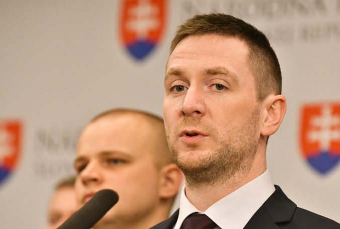 05 676x457 175647.jpg