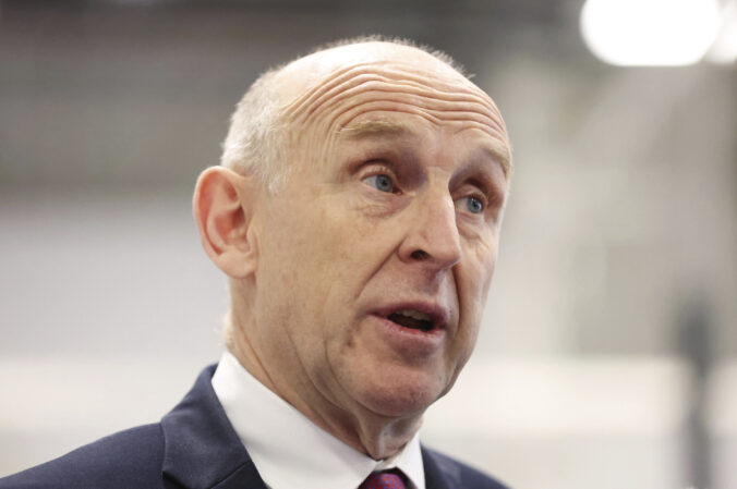 2195644461 70860 676x449 176052.jpg