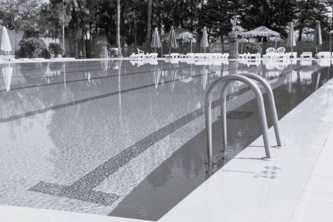 bazen 676x451 175035.jpg