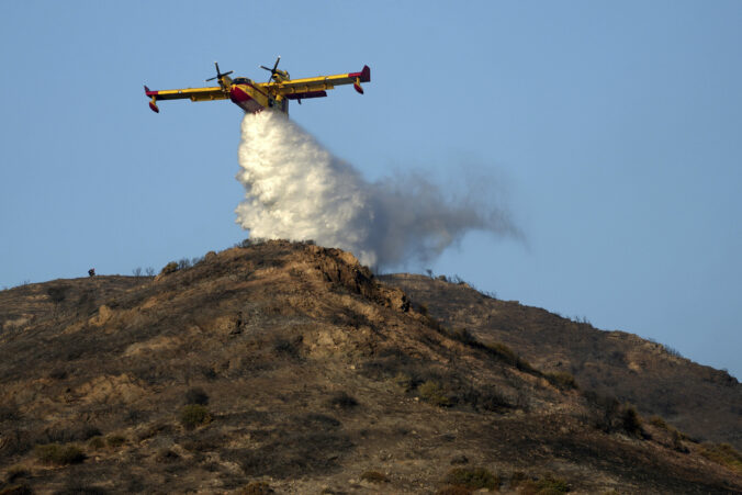 greece wildfire 70028 676x451 176161.jpg
