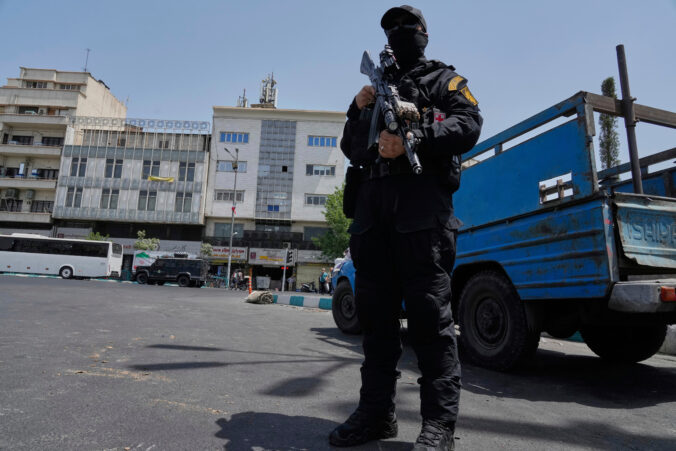 iran israel mideast wars 16737 676x451 175625.jpg