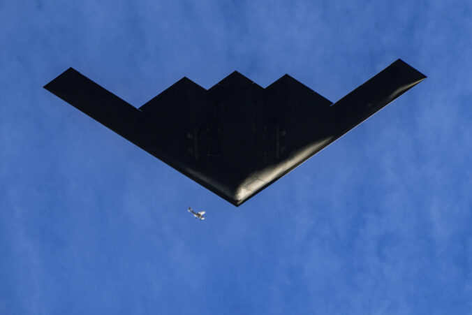 rose parade 98046 676x451 175490.jpg