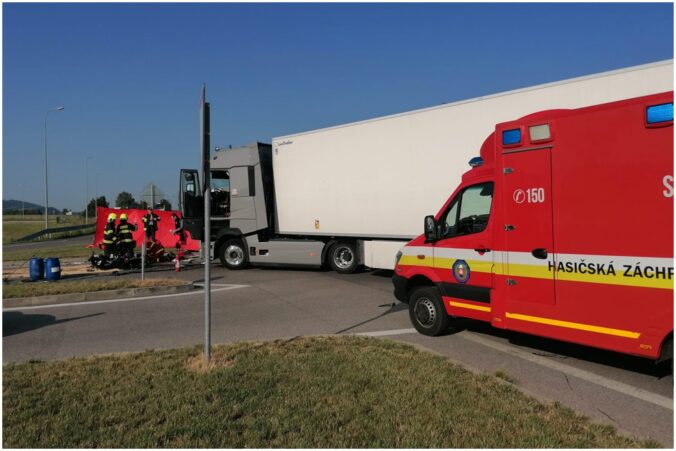 titulka nehoda 1 676x451 174805.jpg