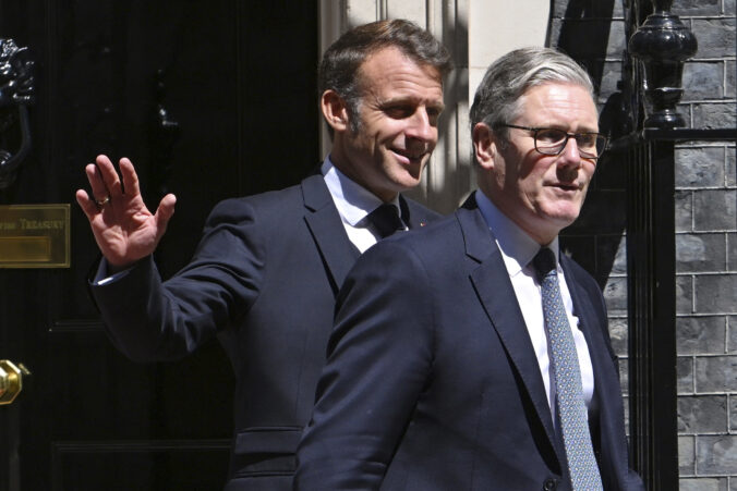 britain france summit 81784 676x451 177009.jpg