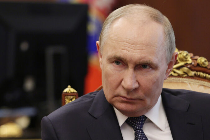 russia putin 22003 676x451 177366.jpg