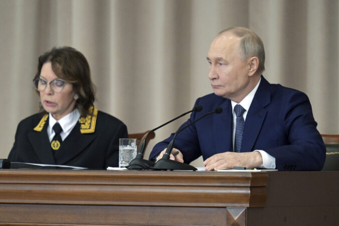 russia putin 93911 676x451 177867.jpg