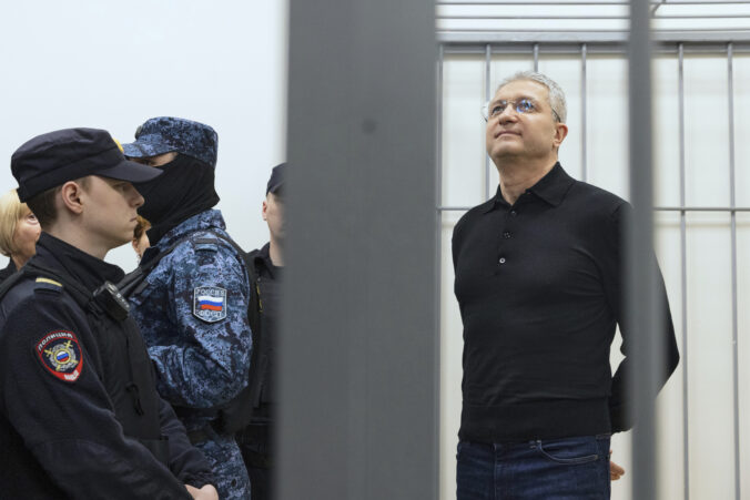 russia trial 13238 676x451 176296.jpg