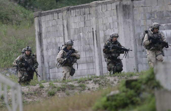 vojaci 676x438 177224.jpg