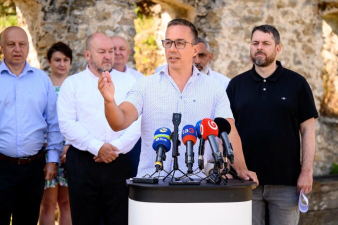 erik tomas hrad 676x450 179515.jpg