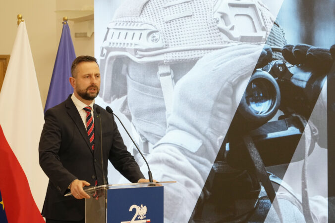 poland defense 58621 676x451 179915.jpg