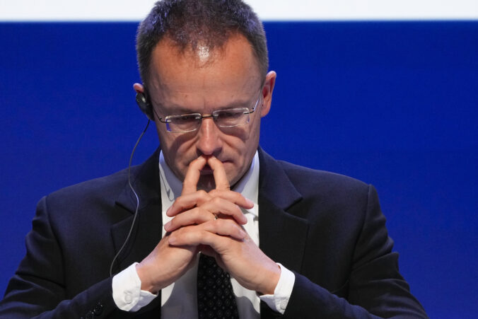 russia gas forum 16872 3 676x451 180532.jpg