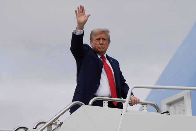 trump putin 16208 676x451 179651.jpg