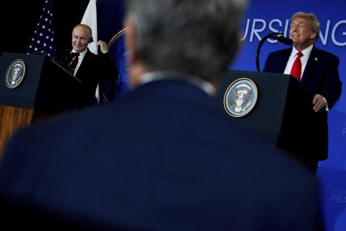 vladimir putin donald trump 676x451 179720.jpg