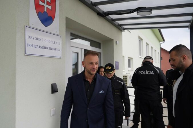 67fd38f1d5eb8730342946 676x451 181989.jpg