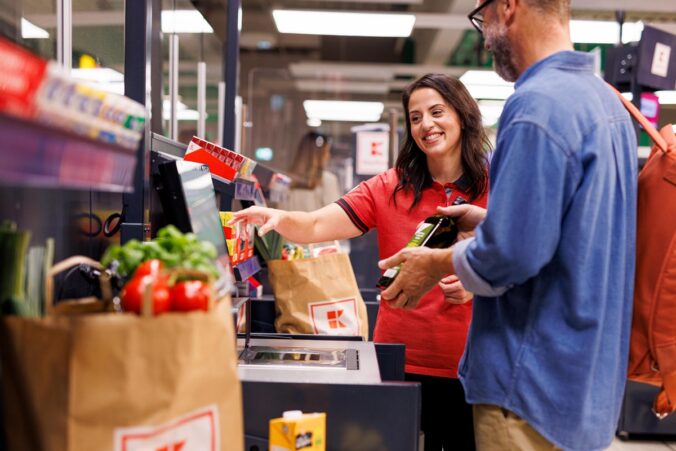 foto 1 kaufland digitalizuje pokladnicne blocky su dostupne pre zakaznikov s kaufland card 676x451 181991.jpg