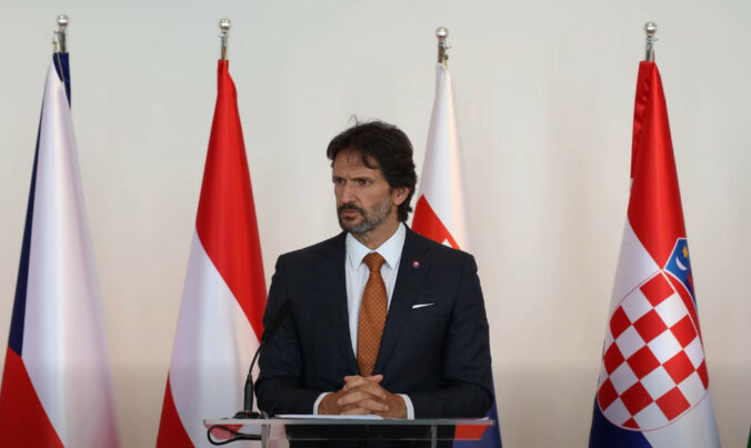 kalinak 676x403 182566.jpg