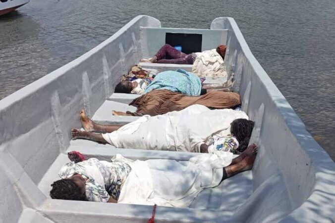 madagascar somalia boats capsize 89536 676x451 182059.jpg