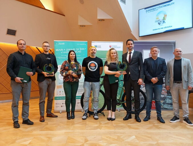 568995639 1131758892471486 7820374177935895990 n 676x509 184757.jpg