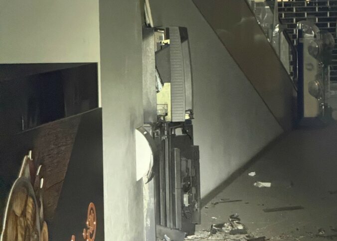 bankomat vybuch e1760168777157 676x483 183915.jpg