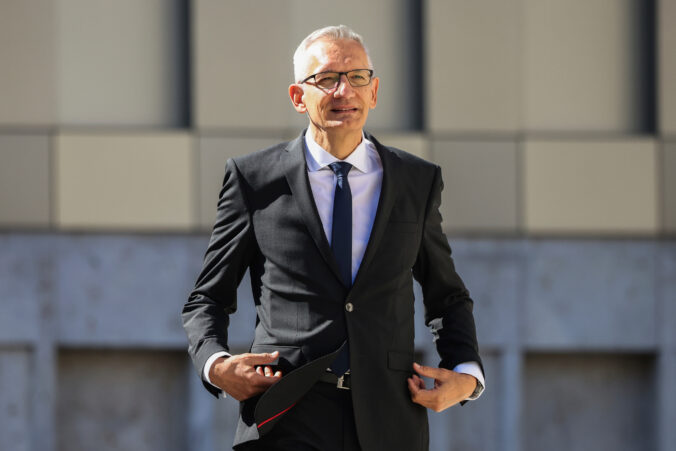 germany intelligence 66155 676x451 184137.jpg