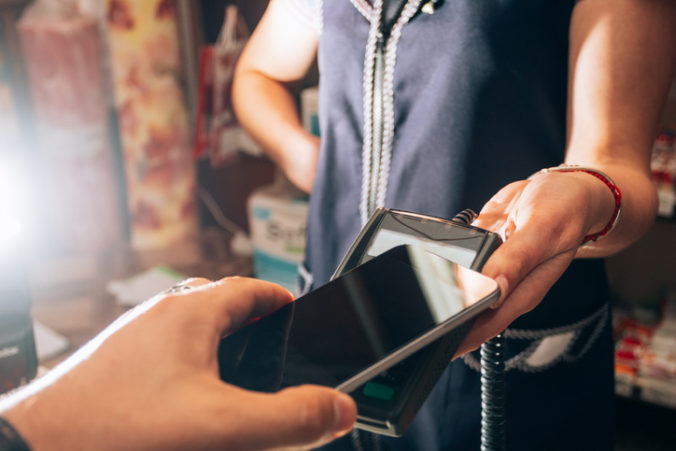 mobilna platba 676x451 184499.jpg