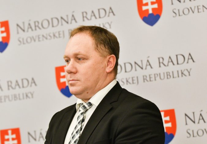 richard vasecka 676x471 183249.jpg